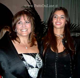 Paola Bresciano insieme alla miss Italia Francesca Chillemi