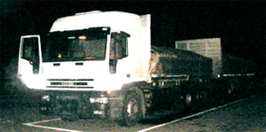 Il tir che ha perso la sansa lungo l'autostrada Palermo-Messina